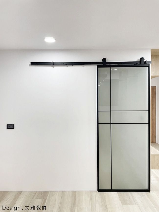 K051 美式穀倉門滑輪五金 + 鋁框玻璃門片2.jpg