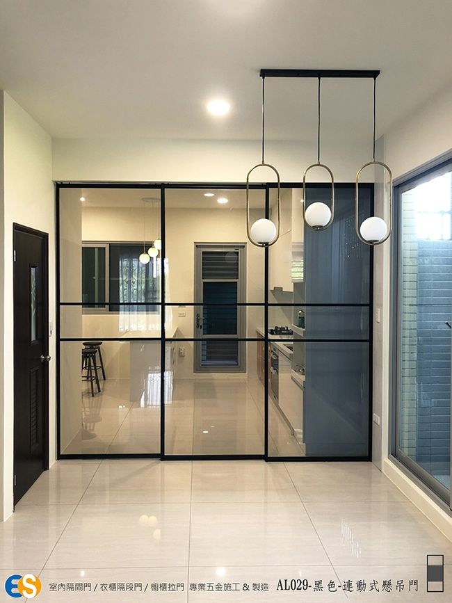 AL029-黑色連動式懸吊門-1_2.jpg