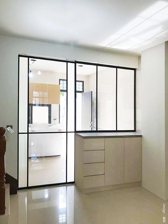 AL029 隔間懸吊緩衝拉門+固定隔間門.jpg